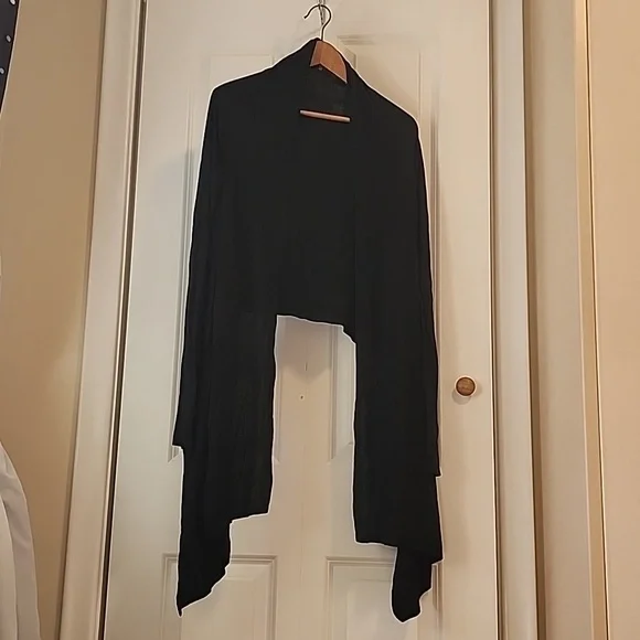 BCBG Wrap/ Cardigan - Picture 1 of 4